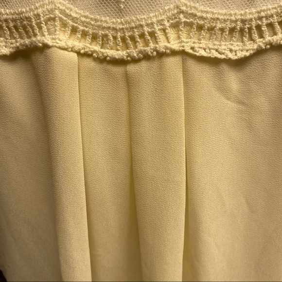 Forever 21 Ivory Open Knit / Crochet Ivory Tank - Picture 8 of 16